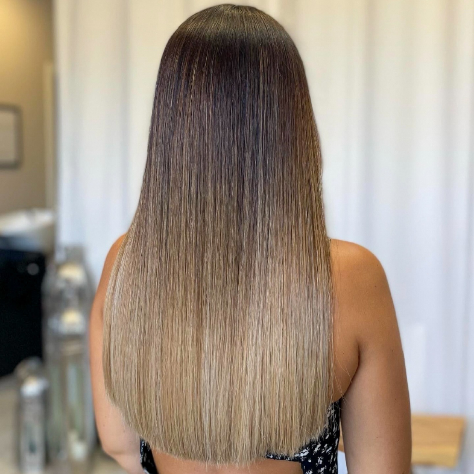 Balayage y alisado — To Be Hair